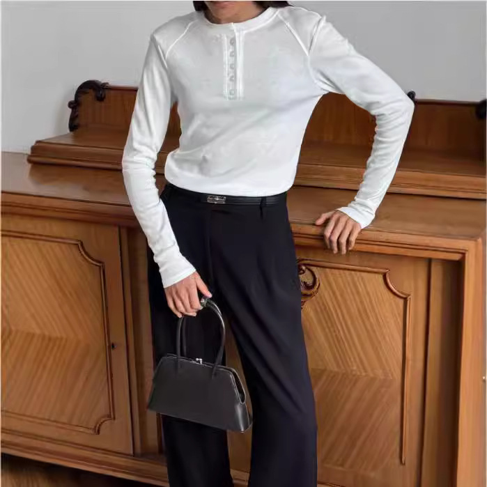 Casual round neck bottoming shirt, basic placket button design, simple and slim long-sleeved shirt for women